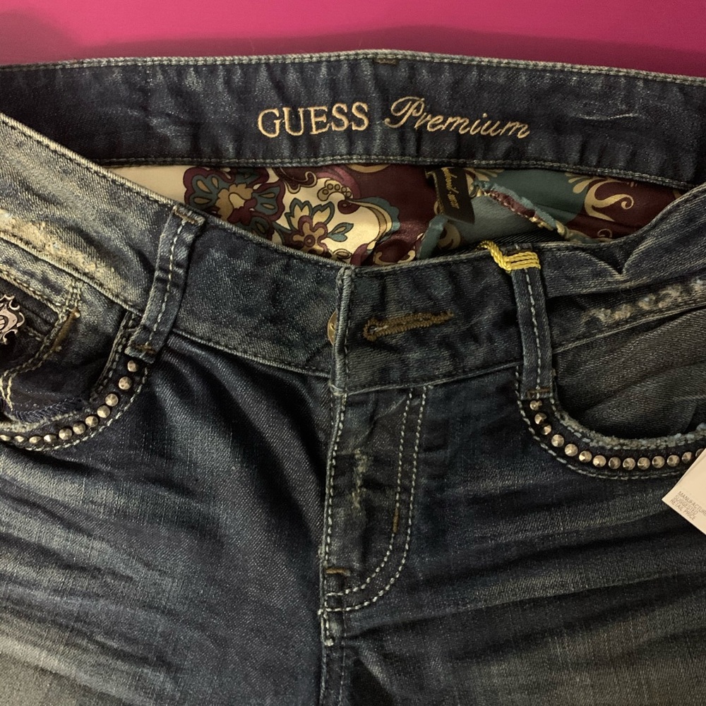 Guess Jeans